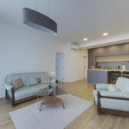 Shon Apartment Old Town Bratislava Bagian luar foto
